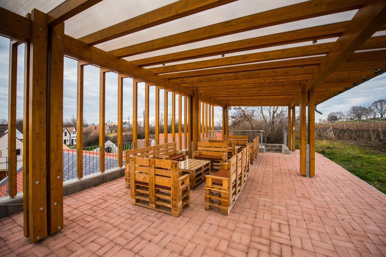 Bed and Breakfast Katarina Birtok à Nemesnadudvar Extérieur photo